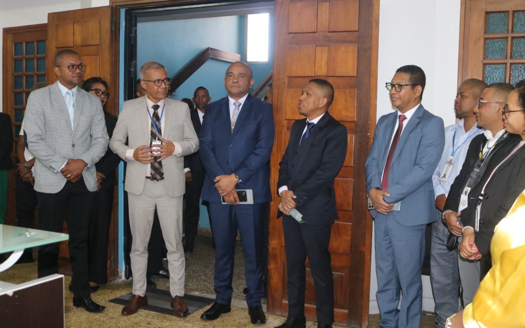 Fitsidihana nataon’ny Praiminisitra Lehiben’ny Governemanta, Andriamatoa RAJAONARISON Mamitiana Jeannot Ruffin ny CDBF